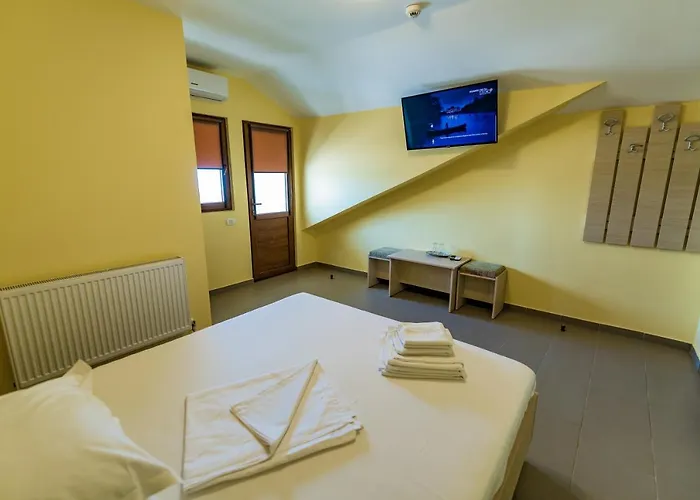 Micul Golf ゲストハウス